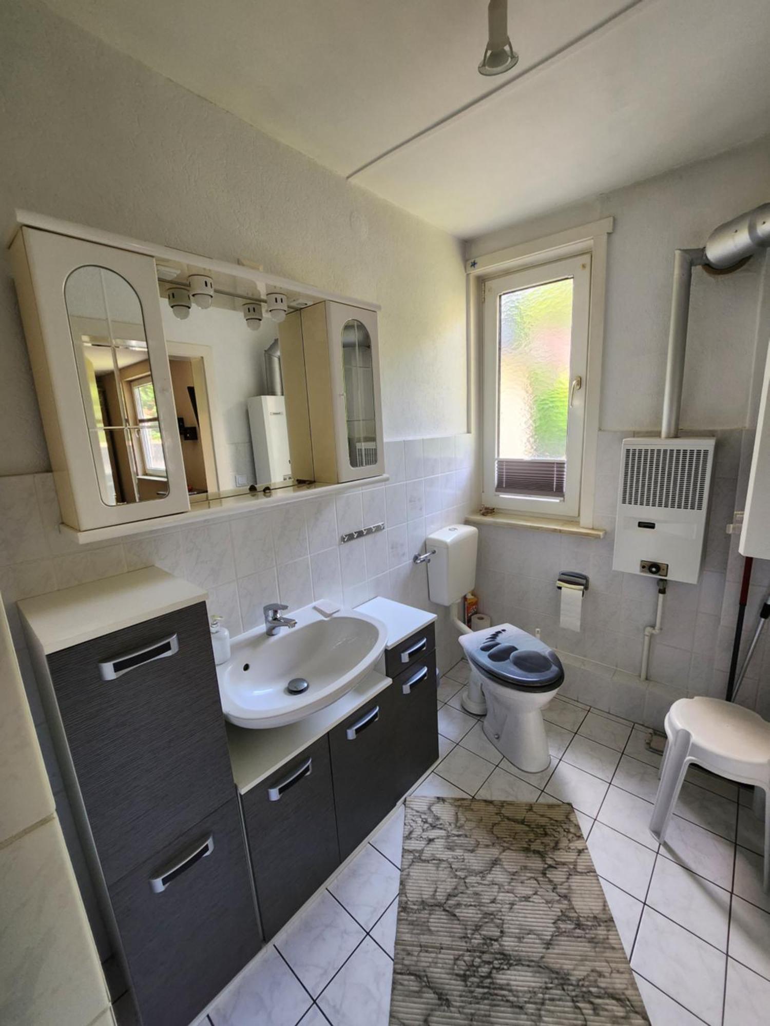 Lindemann Apartment *